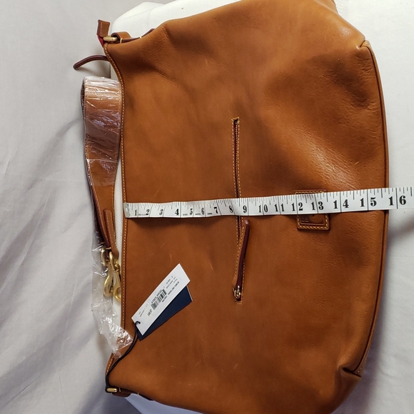 NEW Dooney and Bourke Camden Florentine Large Leather Hobo - Picture 7 of 12